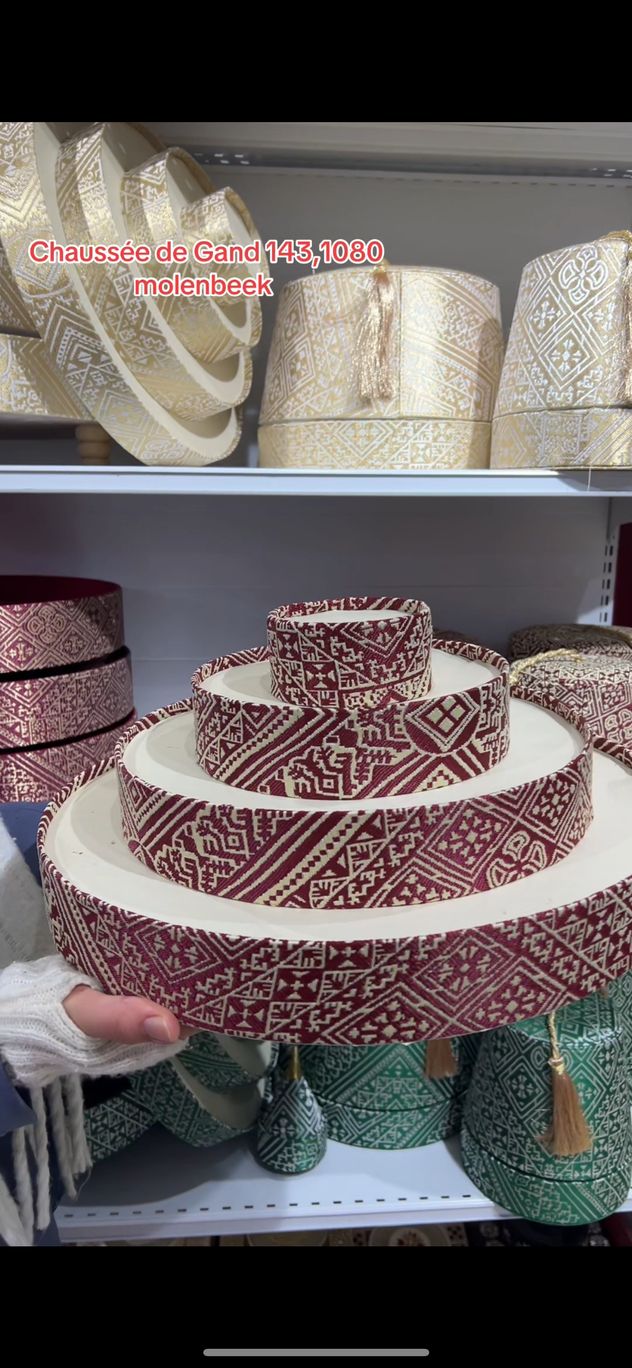 Présentoir de dattes 4 étages
/Plateau pour chocolat,dattes, gâteaux marocains/ support dattes/ dadelsweergave van 4 verdiepingen
/Dienblad voor chocolade, dadels, Marokkaans gebak/dadel dienblad/tray for chocolate/ tmar