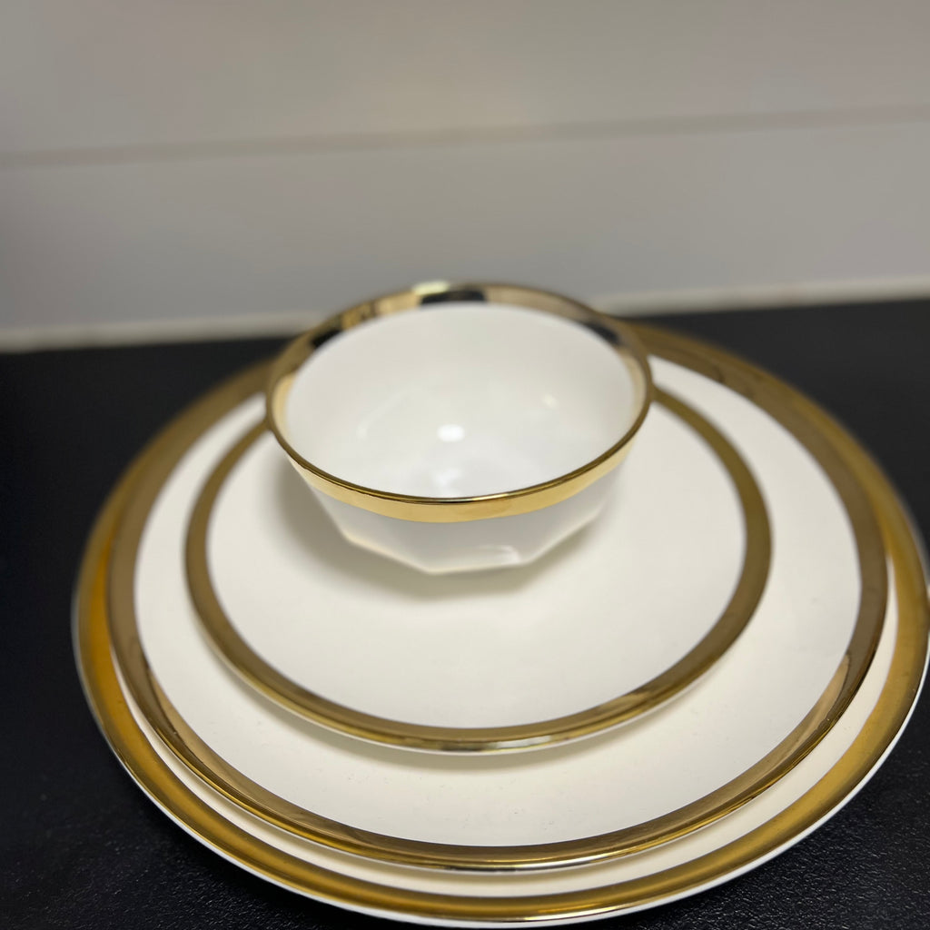 24 pcs dinner set/ assiettes / Vaisselle de table créative style nordique/vaisselle en porcelaine, assiette à Steak