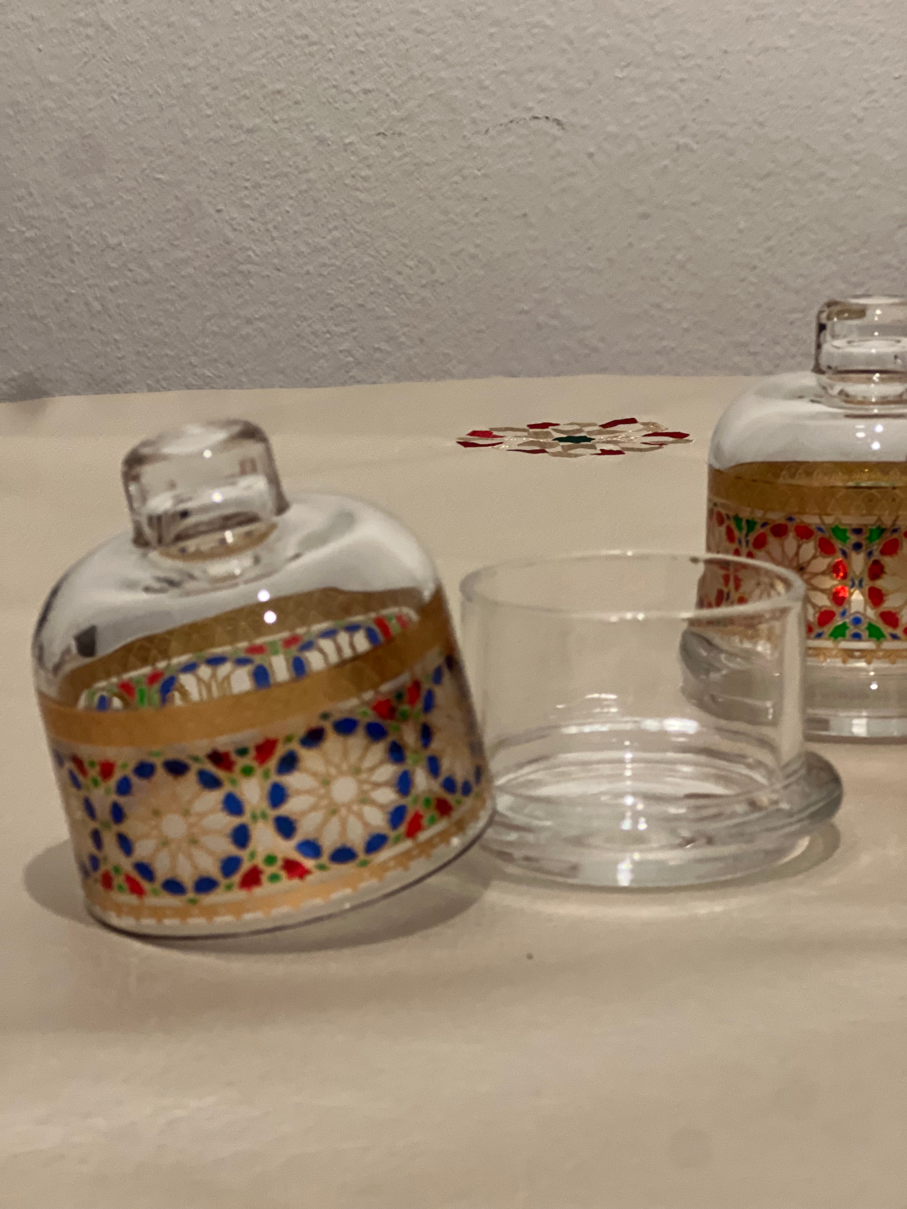 Cloche De Présentation en Verre /Cloche Bougeoir /Pot Cloche / couleurs/ Bonbonnière
/Bonbonnière  mosaïque / Zellige / zelija/ zalija