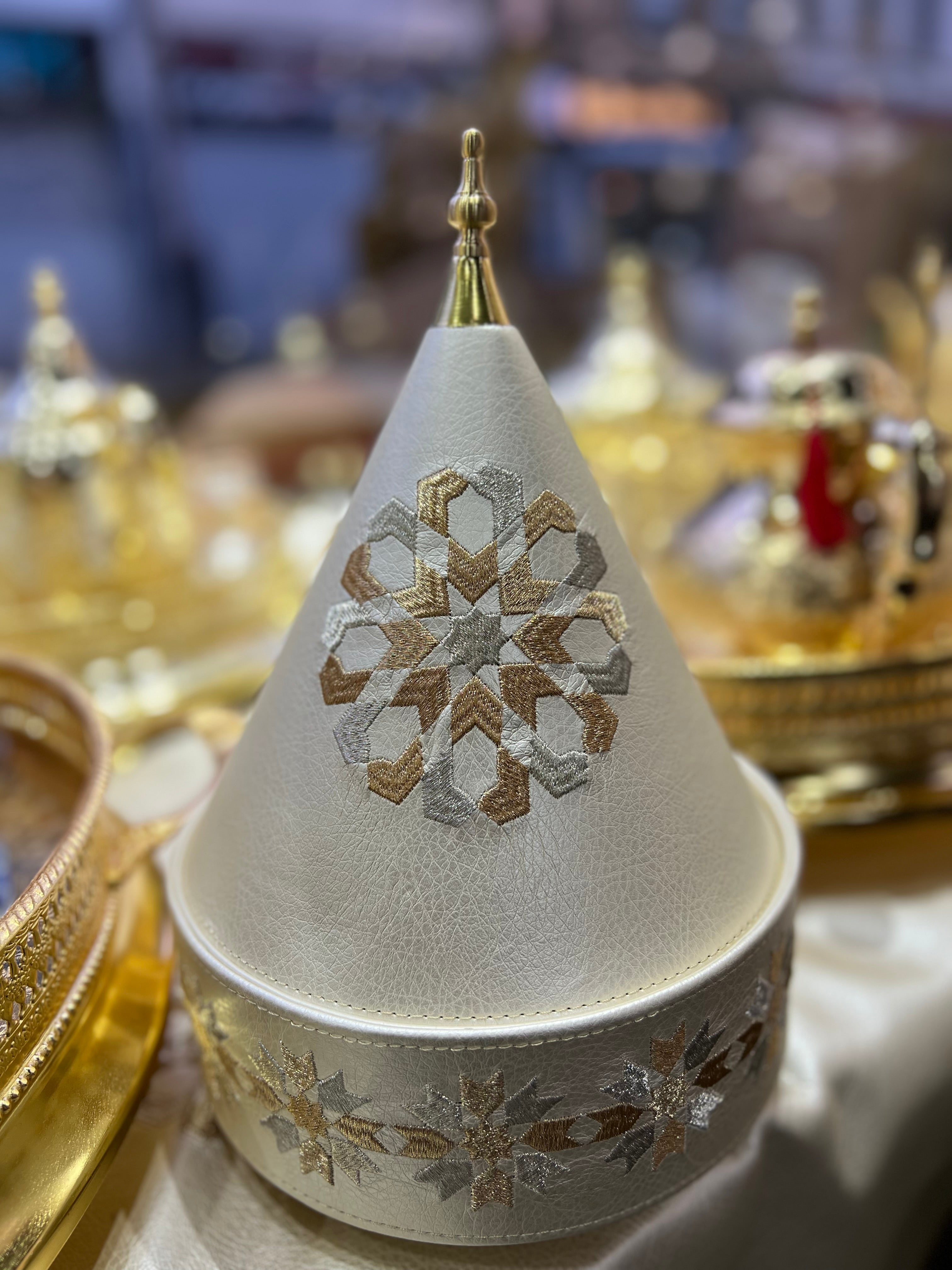 Tefour /tayfour/ tifour / mida déco doré/ zelija cartier/tajine cuir